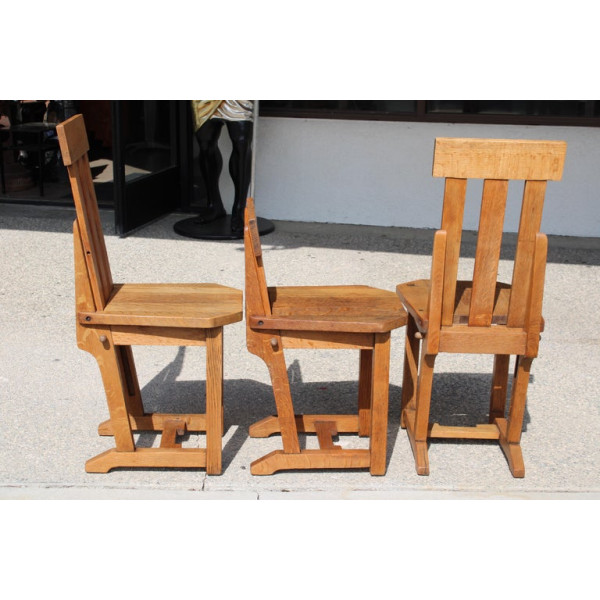 Three_Arts_and_Crafts_Adjustable_Chairs slide5