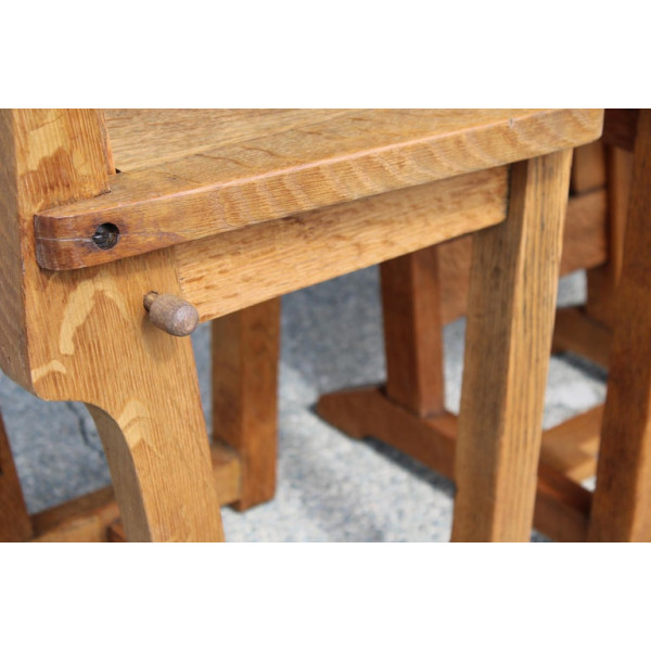 Three_Arts_and_Crafts_Adjustable_Chairs slide12