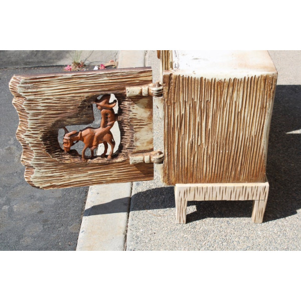 Pair_of_Dr._Harley_Niblack_(1894-1966)_Side_Tables slide5