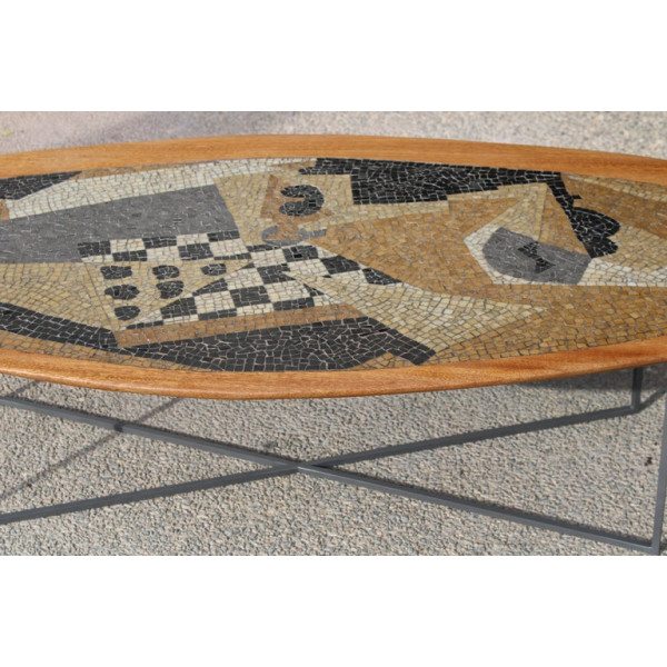 Tile_Coffee_Table_on_Custom_Stand slide2