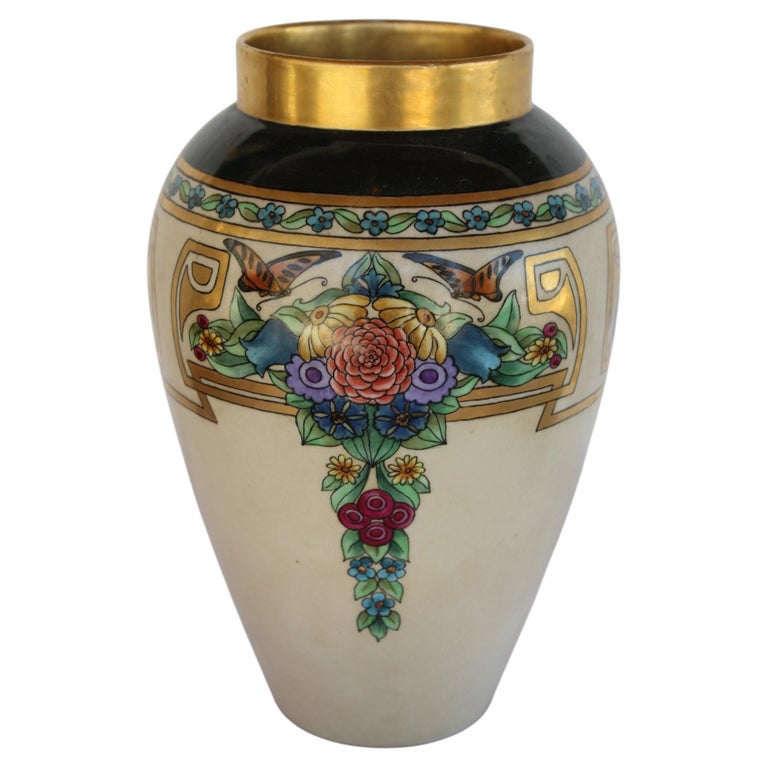 Art Deco Porcelain Vase by Pearl M. Jones, Feb. 10, 1930 circa 1930